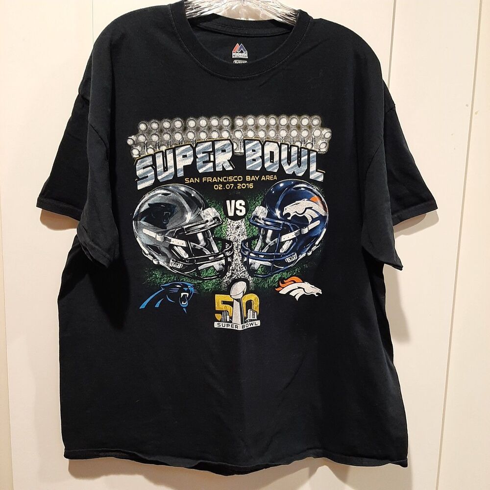 NFL Super Bowl 50 Men's Helmets  Broncos vs. Panthers T-Shirt Magestic sz XL